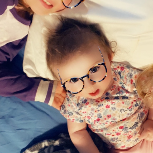 Meet your Posher, Julianne - Picture 1 of 1